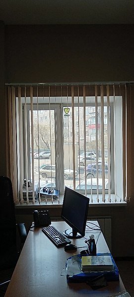 Жалюзи вертикальные в офис крепление на стену, ткань Бомбей тёмно-бежевый ВМВ-034. Жалюзи вертикальные в офис крепление на стену, ткань Бомбей тёмно-бежевый ВМВ-034.